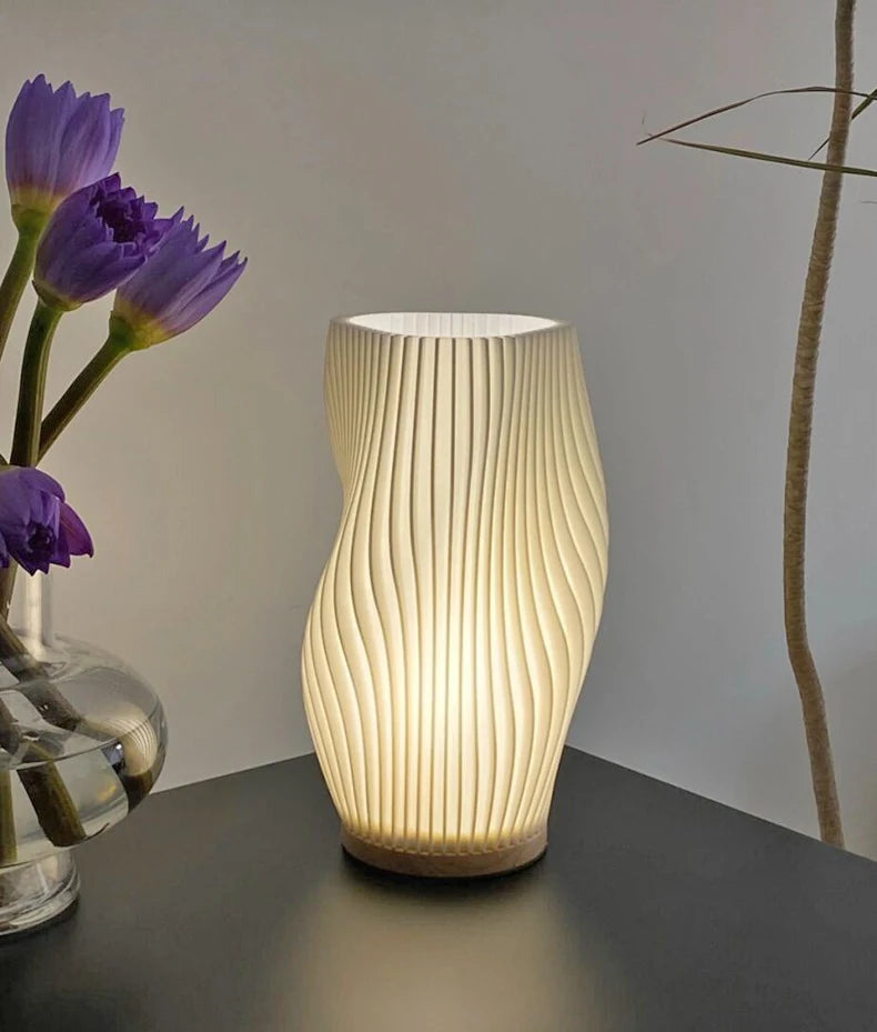Lámpara de escritorio 3D estilo crema francesa, lámpara de cabecera plisada para dormitorio estilo ins, lámpara de ambiente para estudio, cafetería, asiento de tarjeta.