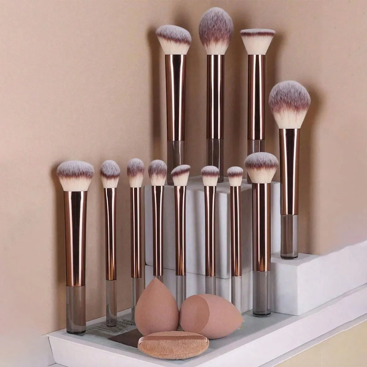 Sunny Makeup: 12pcs Professional Makeup Brush Set Incl. Eyeshadow, Powder, Blush Brushes, 2pcs Makeup Sponges, 1pc Powder Puff, Complete Trave