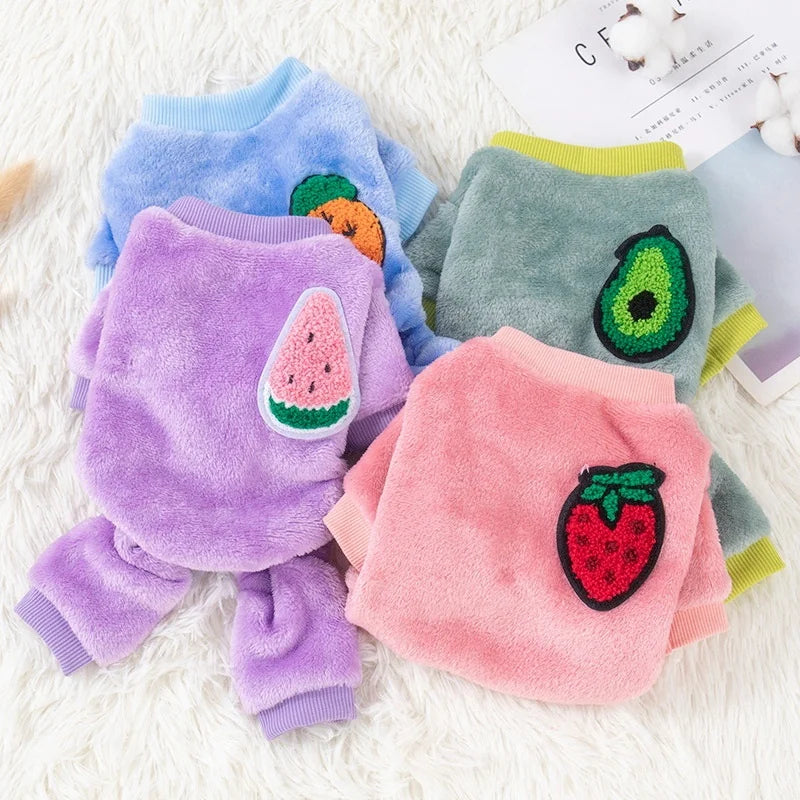 Monos de perro de moda, pijamas cálidos de felpa de invierno para perros, ropa de cuatro patas para cachorros, monos con estampado de frutas para gatos, ropa para perros chihuahua