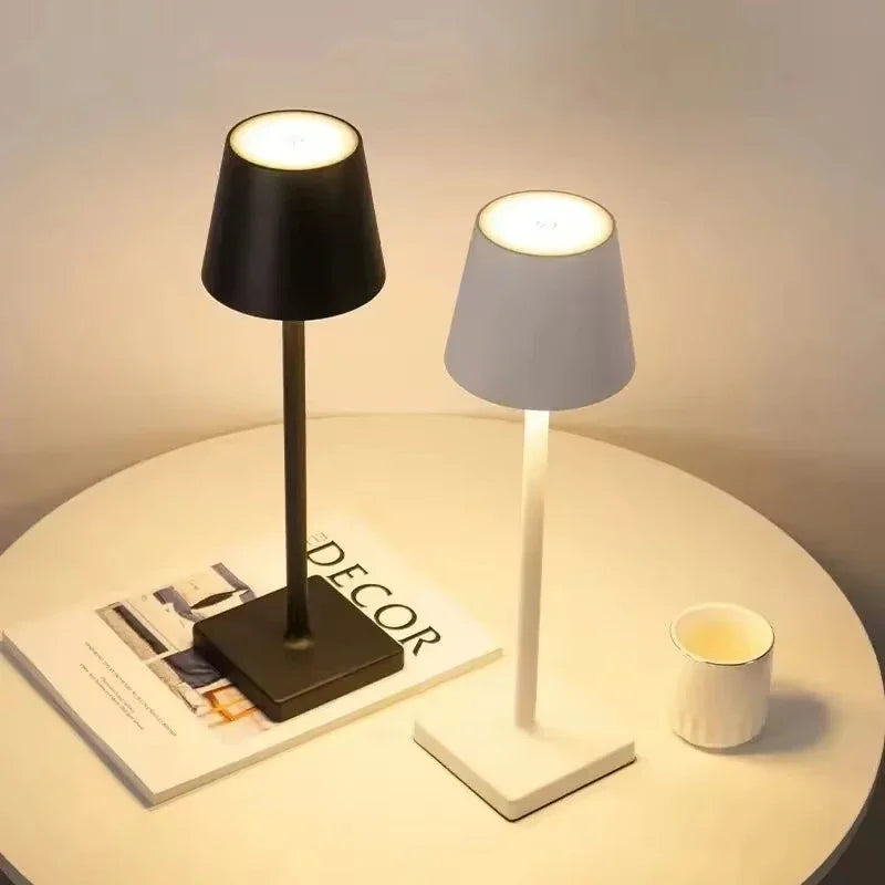 Lámpara de mesa LED nórdica, recargable, táctil, regulable, para dormitorio, comedor, cafetería, decoración sencilla para el hogar.
