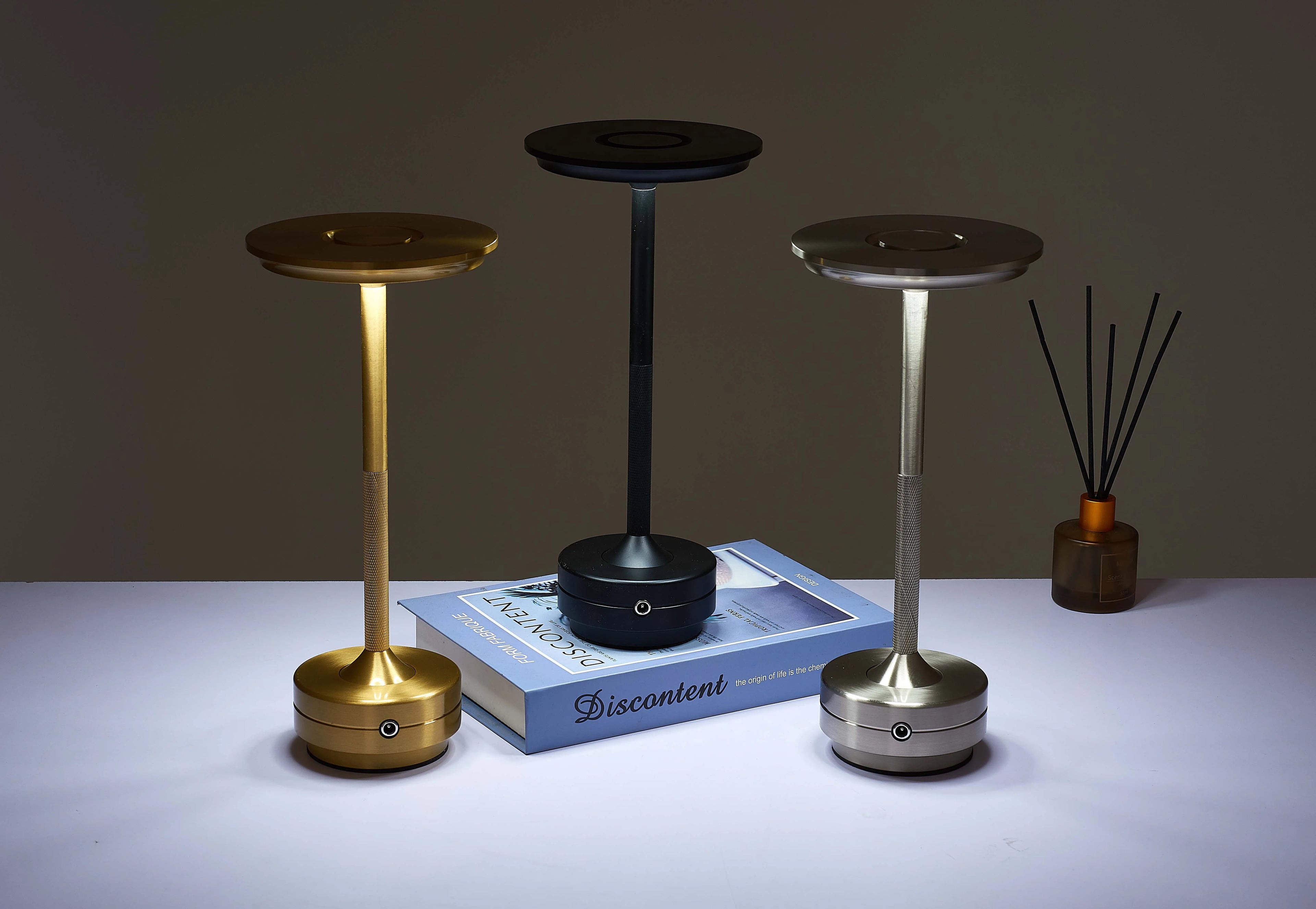 Lámpara de mesa recargable nórdica TrendyHome, lámpara LED táctil, decoración de mesa de café, decoración de dormitorio para estudio, luz de escritorio bonita para mesita de noche